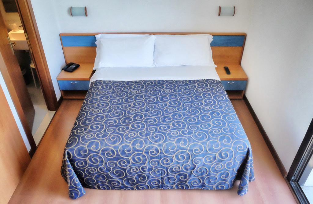 Hotel Fenix カヴァッリーノ・トレポルティ 部屋 写真